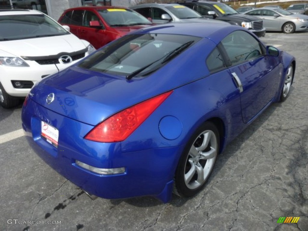 2006 350Z Coupe - Daytona Blue Metallic / Carbon Black photo #6