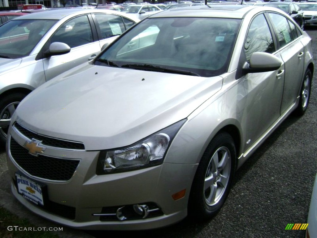 2013 Cruze LT/RS - Champagne Silver Metallic / Medium Titanium photo #1