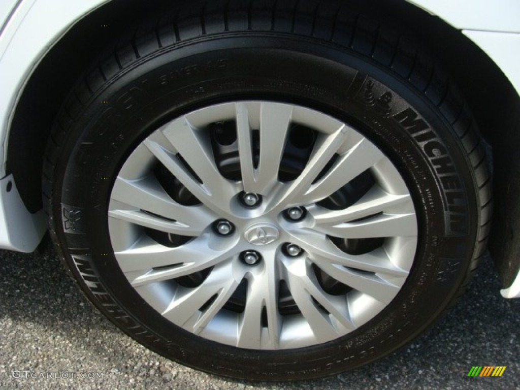 2012 Toyota Camry LE Wheel Photo #78488345
