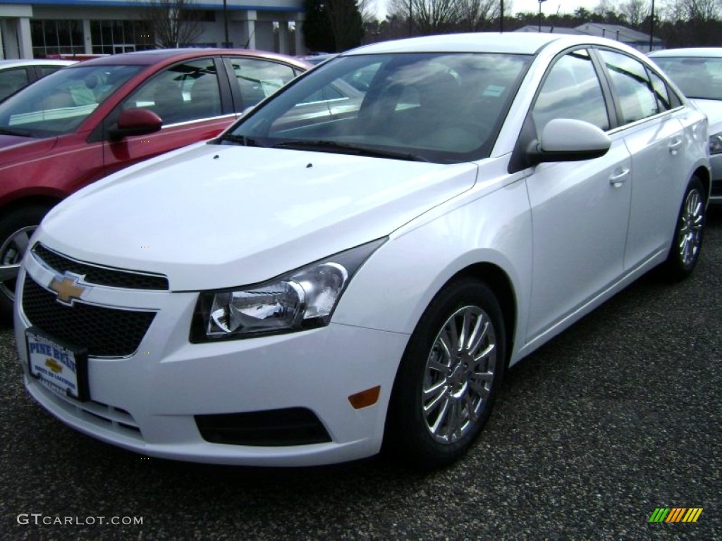 2013 Cruze ECO - Summit White / Medium Titanium photo #1