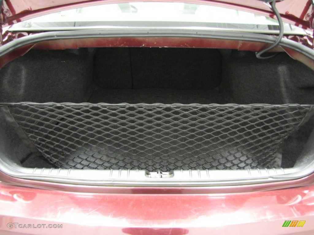 2007 Chevrolet Impala LT Trunk Photos
