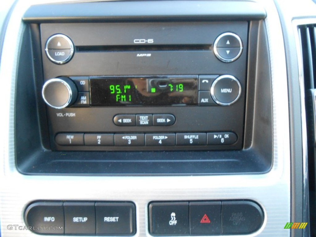 2010 Ford Edge SEL Audio System Photo #78490502