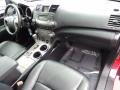 Salsa Red Pearl - Highlander SE 4WD Photo No. 18