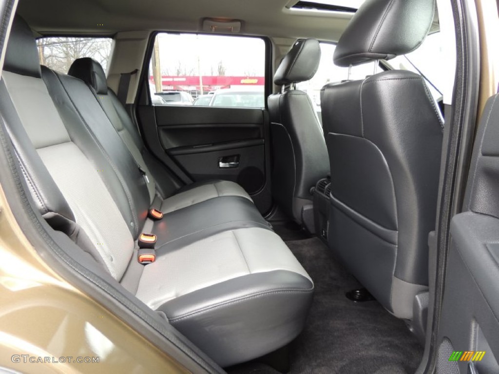 2009 Grand Cherokee Laredo 4x4 - Olive Green Metallic / Medium Slate Gray/Dark Slate Gray photo #17