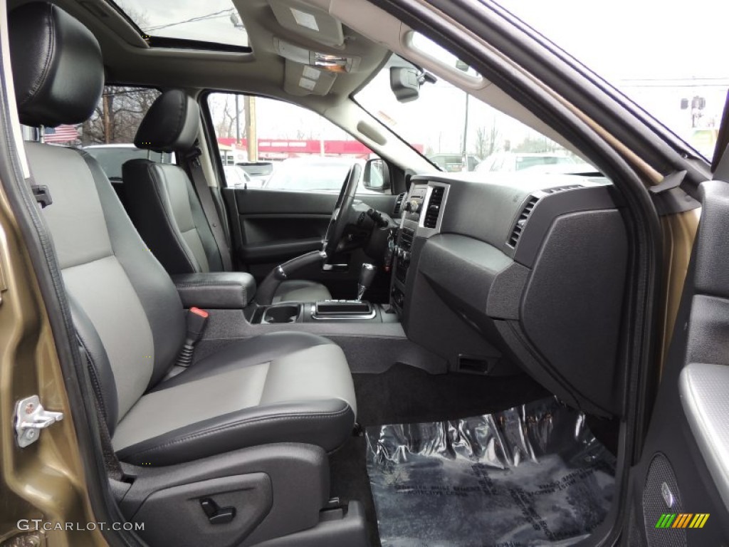 2009 Grand Cherokee Laredo 4x4 - Olive Green Metallic / Medium Slate Gray/Dark Slate Gray photo #20