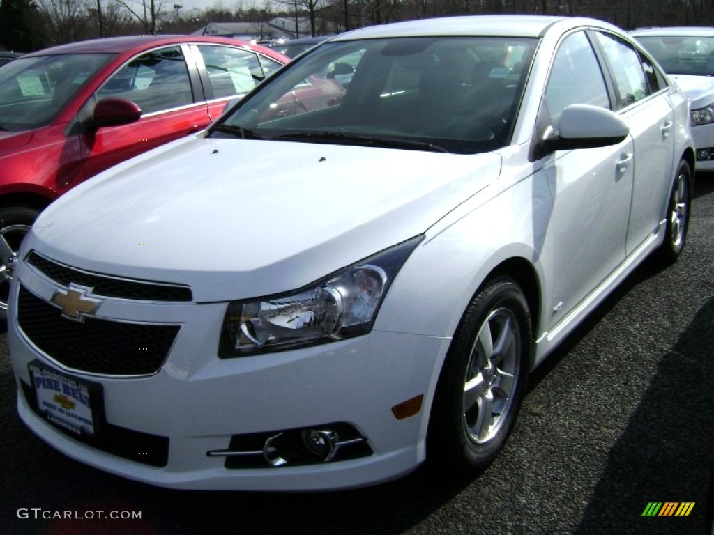 2013 Cruze LT/RS - Summit White / Jet Black/Sport Red photo #1