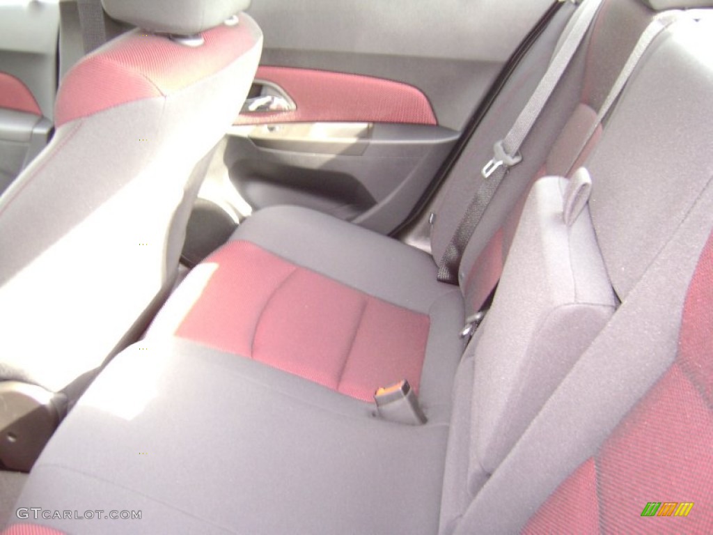 2013 Cruze LT/RS - Summit White / Jet Black/Sport Red photo #3