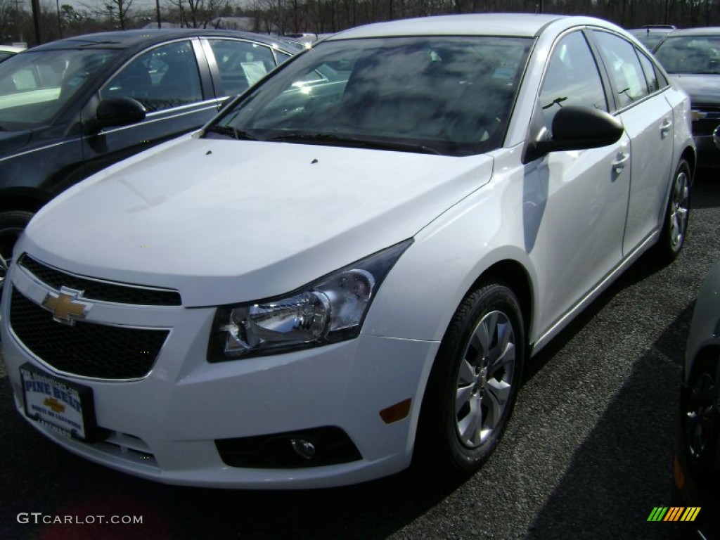 2013 Cruze LS - Summit White / Jet Black/Medium Titanium photo #1