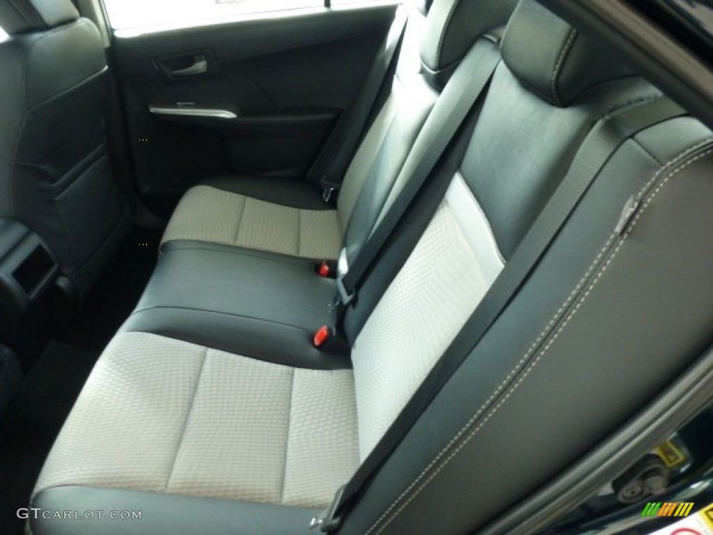 2013 Camry SE V6 - Cosmic Gray Metallic / Black/Ash photo #14