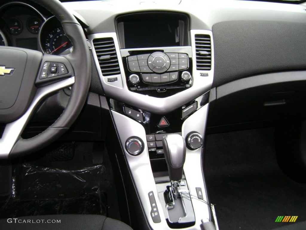 2013 Cruze ECO - Summit White / Jet Black photo #4