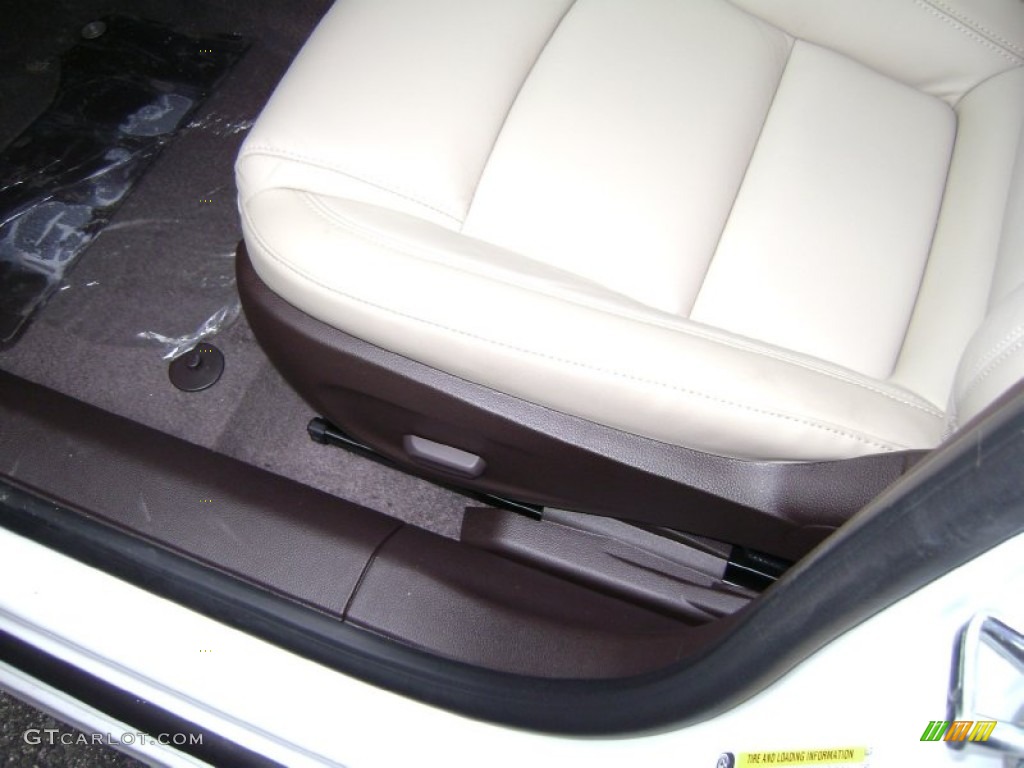 2013 Cruze LTZ/RS - Summit White / Cocoa/Light Neutral photo #2