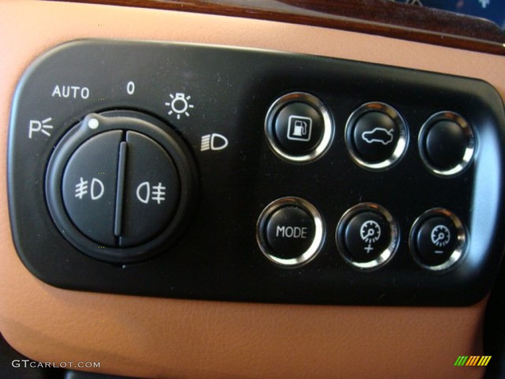 2008 Maserati GranTurismo Standard GranTurismo Model Controls Photo #78496427