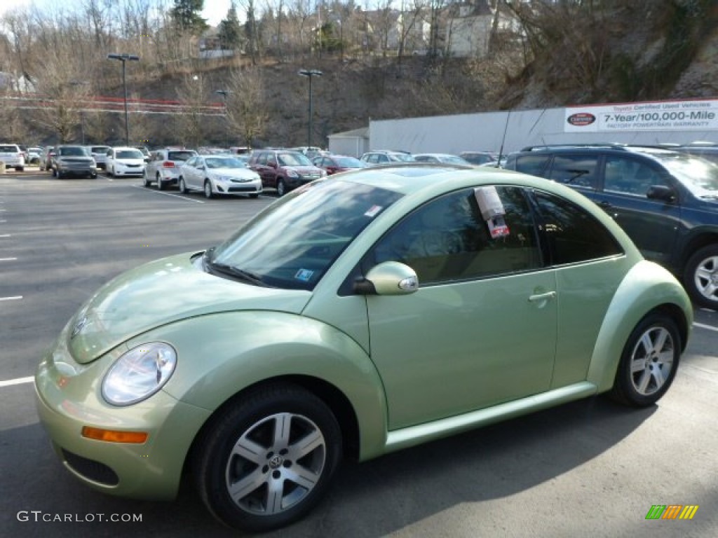 2006 New Beetle TDI Coupe - Gecko Green Metallic / Cream photo #3