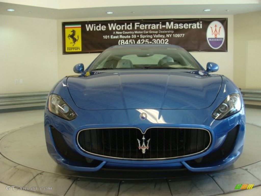 2013 GranTurismo Sport Coupe - Blu Sofisticato (Sport Blue Metallic) / Pearl Beige photo #2