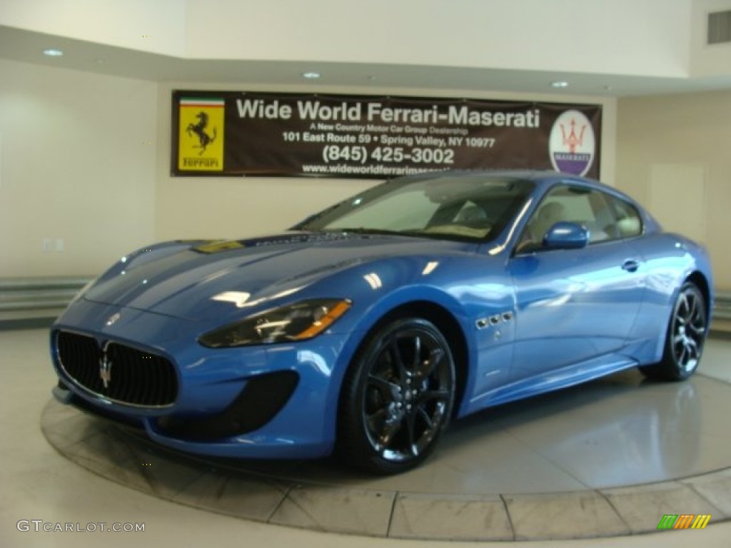 2013 GranTurismo Sport Coupe - Blu Sofisticato (Sport Blue Metallic) / Pearl Beige photo #3