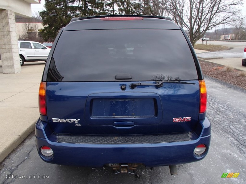 2005 Envoy XL SLT 4x4 - Superior Blue Metallic / Light Gray photo #7