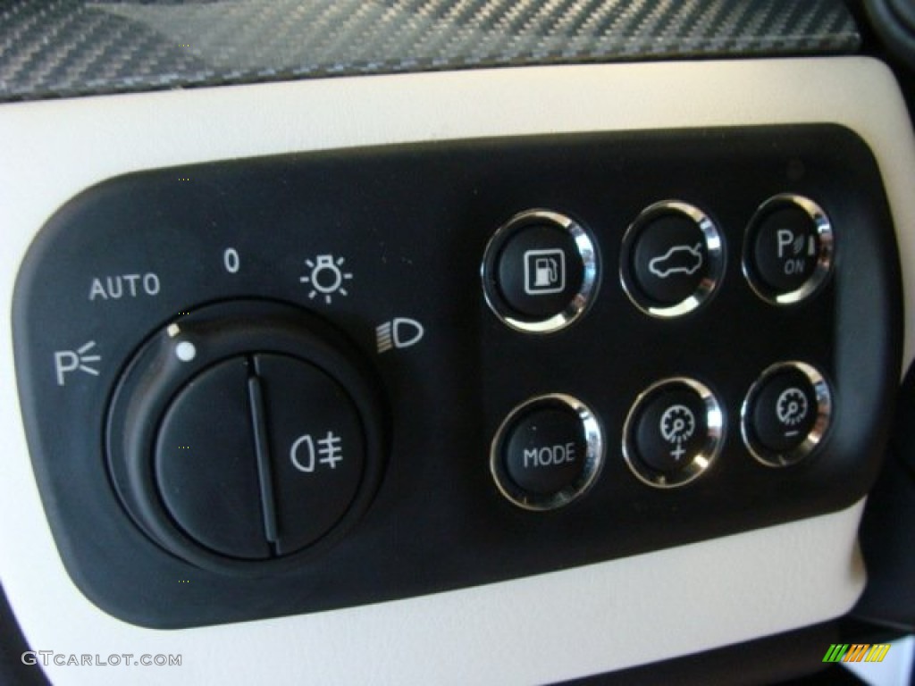 2013 Maserati GranTurismo Sport Coupe Controls Photo #78498476