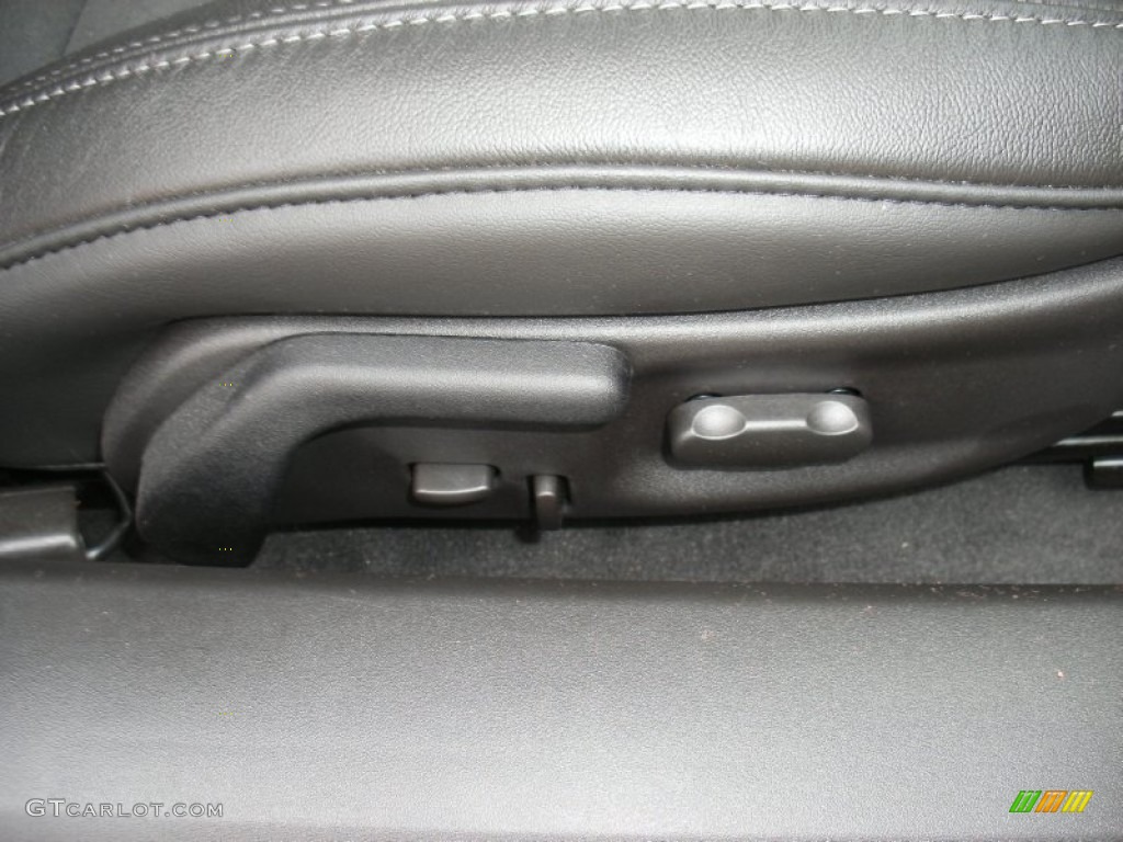 2012 Chevrolet Corvette Grand Sport Convertible Controls Photo #78499861