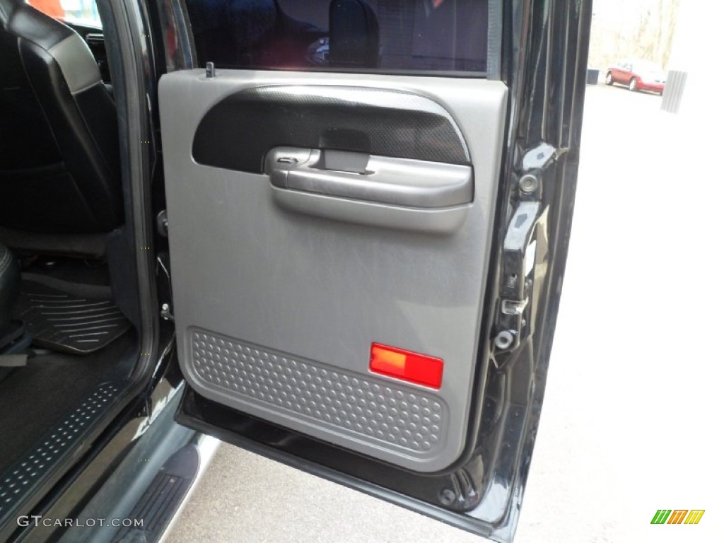 2005 Ford F250 Super Duty Harley Davidson Crew Cab 4x4 Black Door Panel Photo #78499896