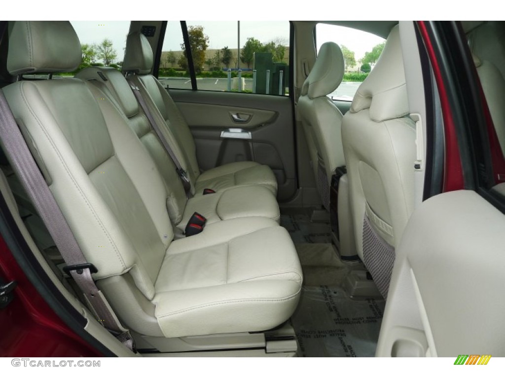 2005 Volvo XC90 T6 AWD Rear Seat Photo #78501256