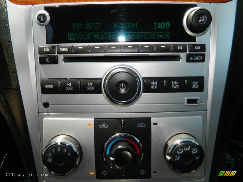 2012 Chevrolet Malibu LT Controls Photo #78502227