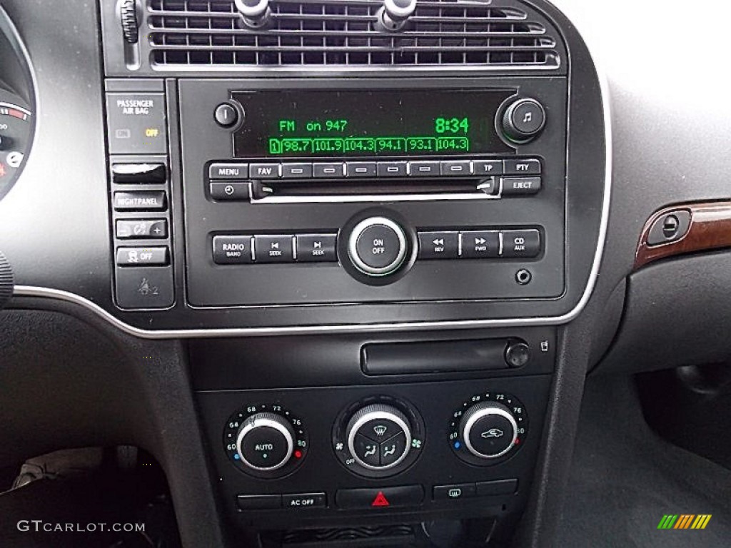 2011 Saab 9-3 2.0T Convertible Controls Photo #78503294