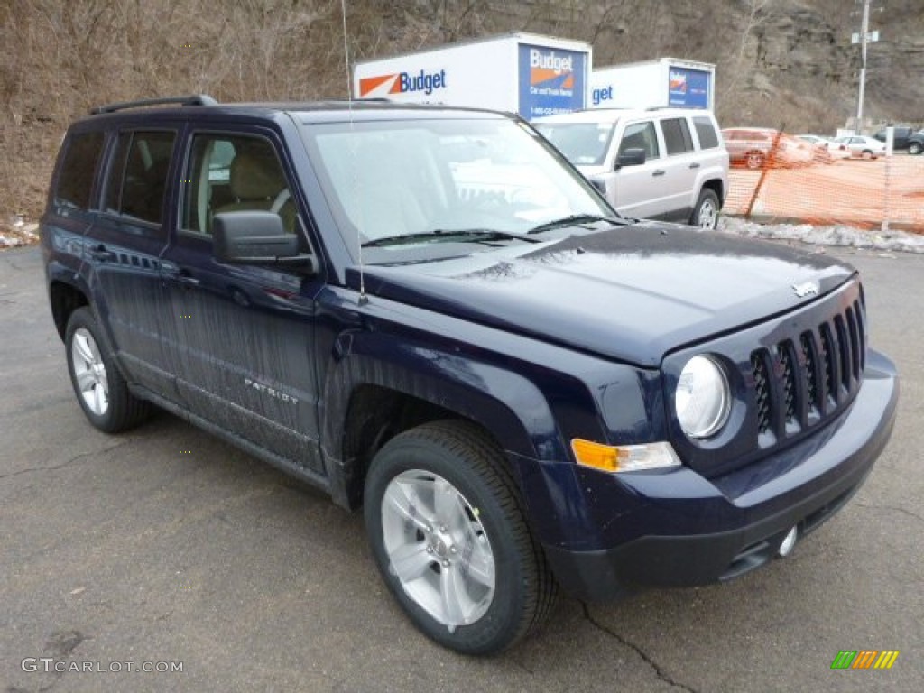 2014 Patriot Latitude 4x4 - True Blue Pearl / Dark Slate Gray/Light Pebble photo #9