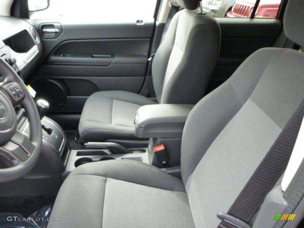 2014 Jeep Compass Sport 4x4 Front Seat Photos