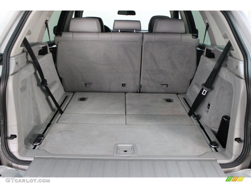 2009 BMW X5 xDrive48i Trunk Photo #78506582
