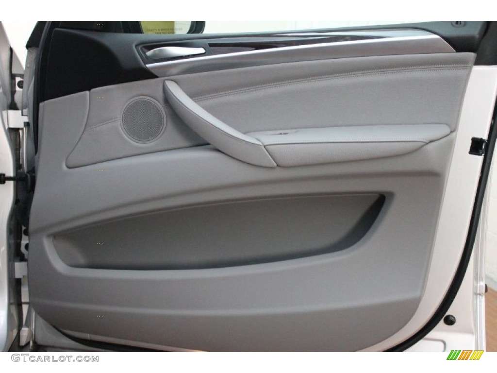 2009 BMW X5 xDrive48i Grey Nevada Leather Door Panel Photo #78506612