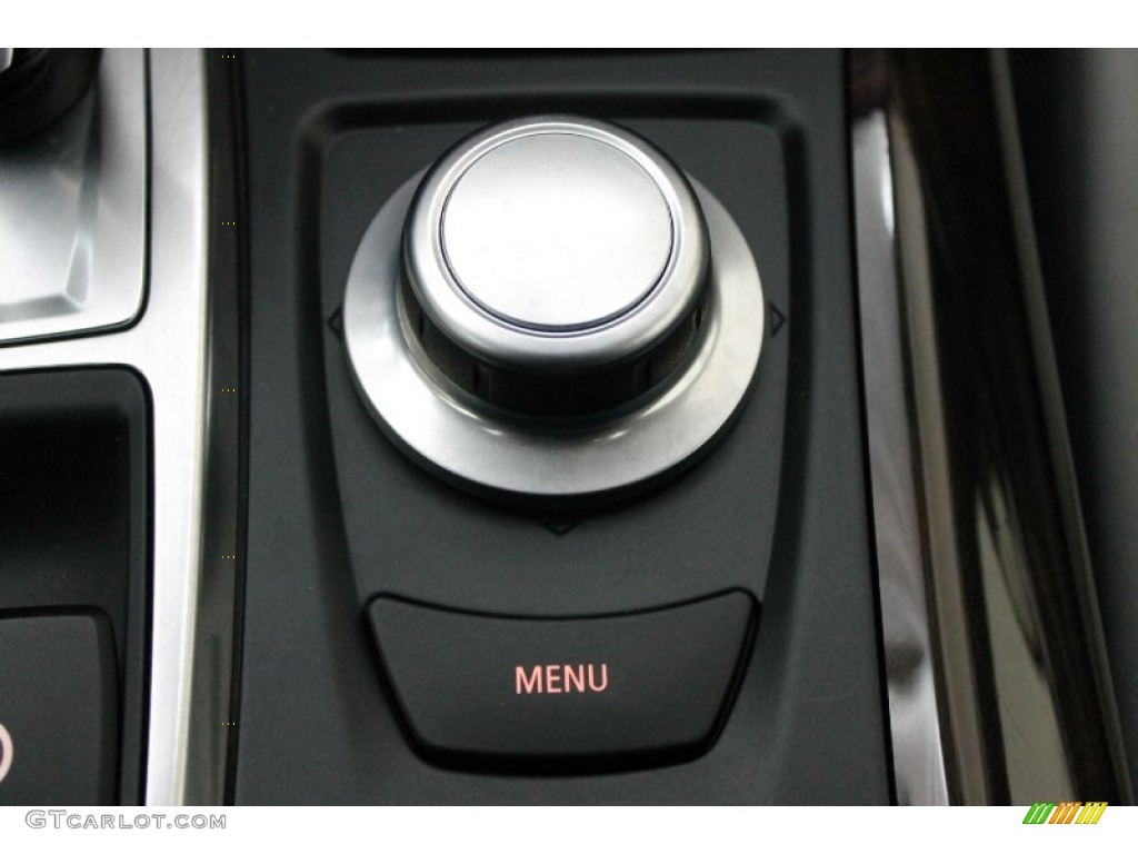 2009 BMW X5 xDrive48i Controls Photo #78506651