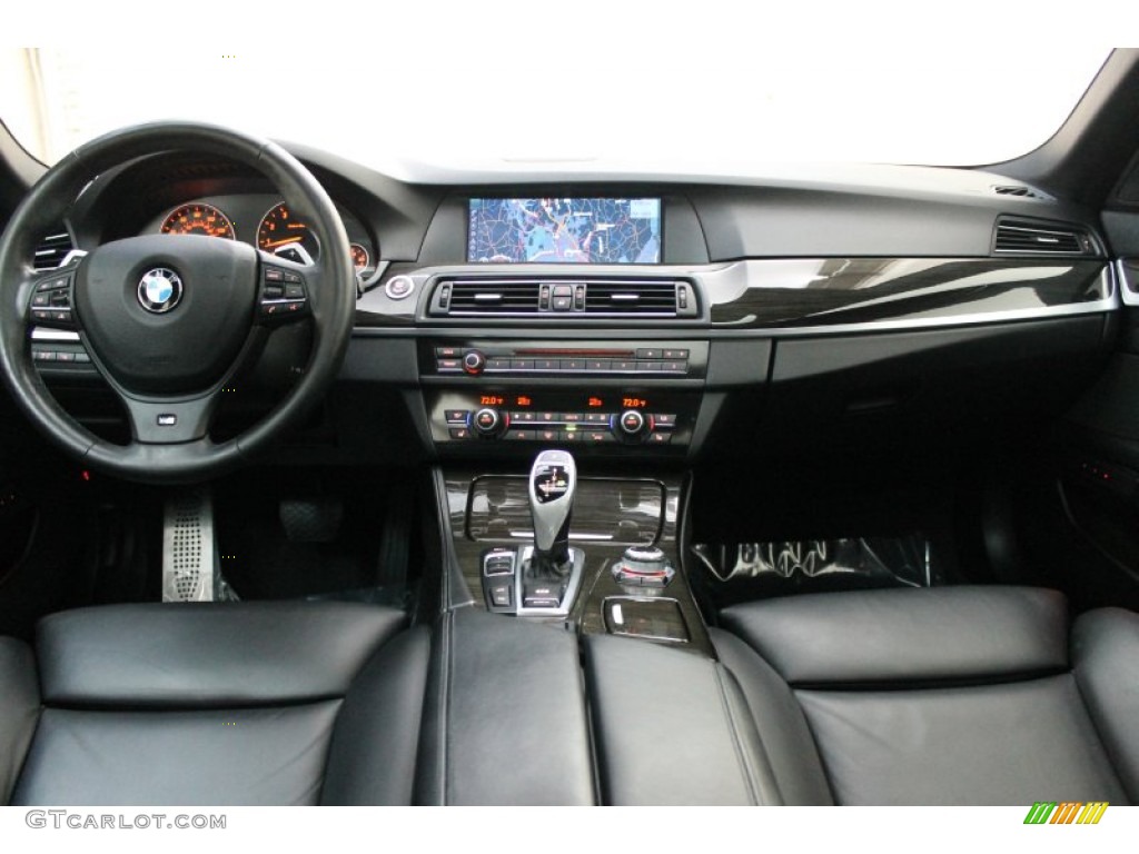 2011 BMW 5 Series 550i Sedan Black Dashboard Photo #78507352