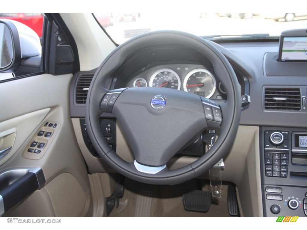 2013 Volvo XC90 3.2 Steering Wheel Photos