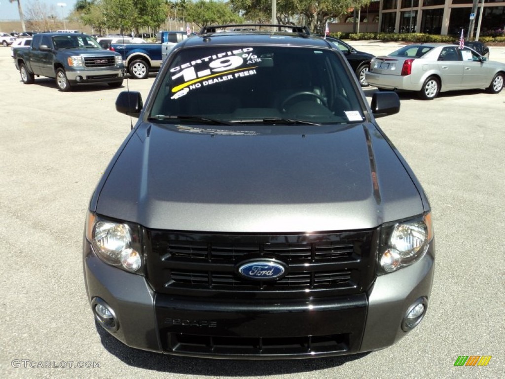 2011 Escape XLT Sport V6 - Sterling Grey Metallic / Charcoal Black photo #16