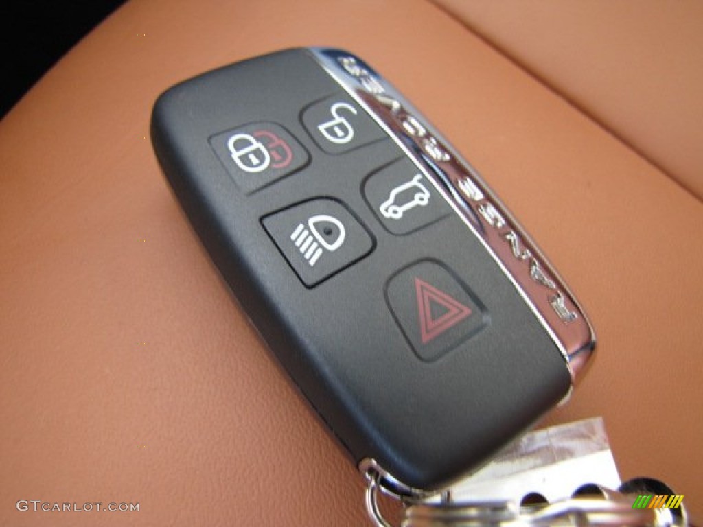 2012 Land Rover Range Rover Evoque Prestige Keys Photos