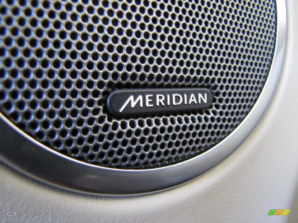 2012 Land Rover Range Rover Evoque Prestige Audio System Photos