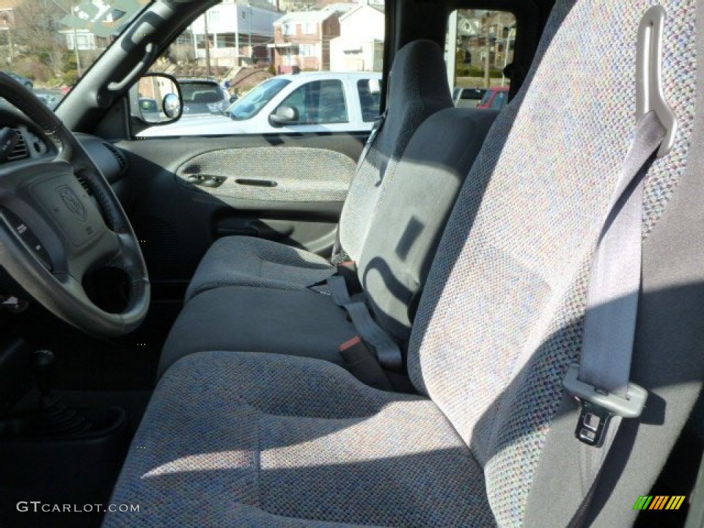 2002 Ram 2500 SLT Quad Cab 4x4 - Graphite Metallic / Mist Gray photo #4