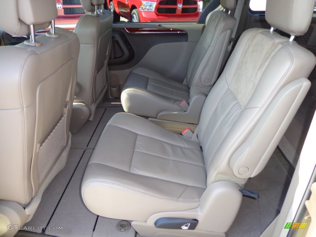 2012 Chrysler Town & Country Limited Interior Color Photos