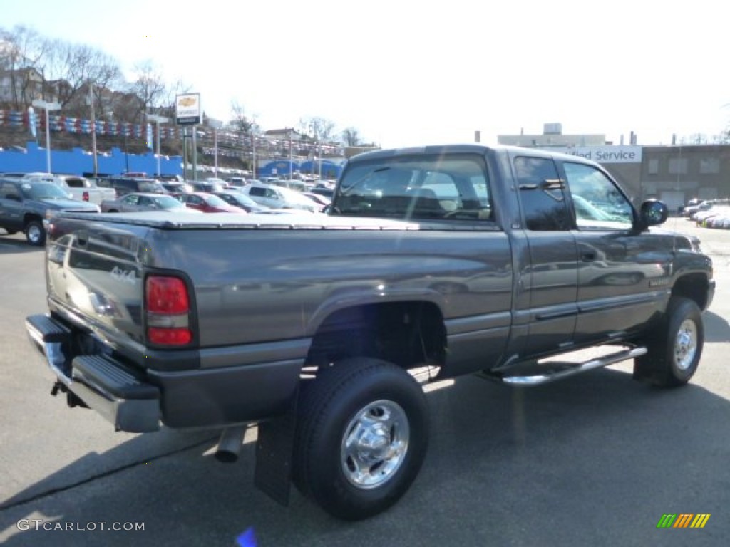 2002 Ram 2500 SLT Quad Cab 4x4 - Graphite Metallic / Mist Gray photo #11
