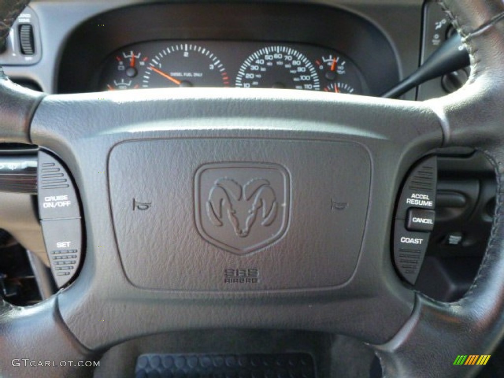 2002 Ram 2500 SLT Quad Cab 4x4 - Graphite Metallic / Mist Gray photo #18