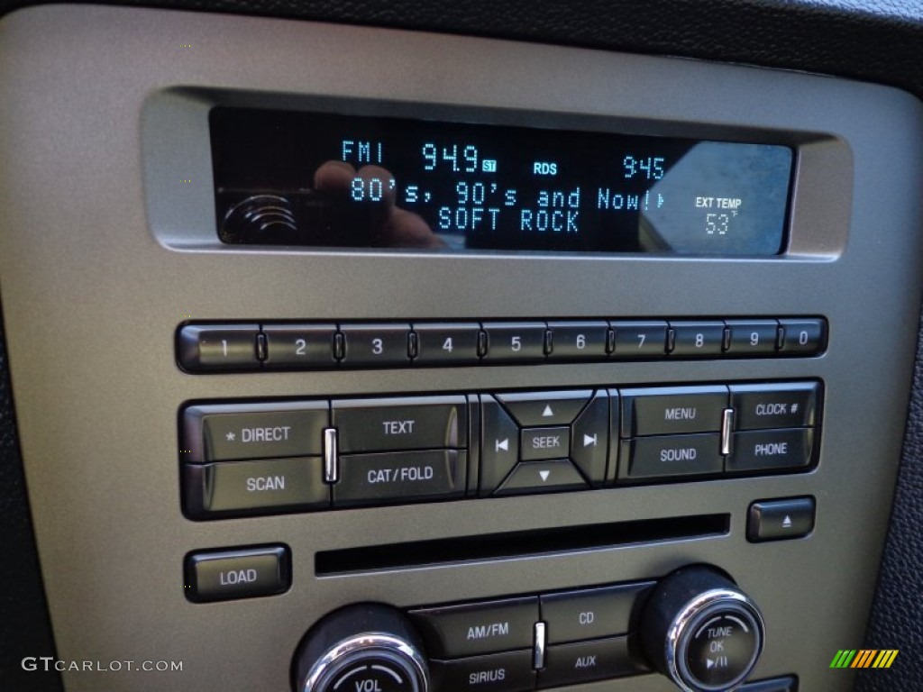 2011 Ford Mustang V6 Coupe Controls Photo #78511823