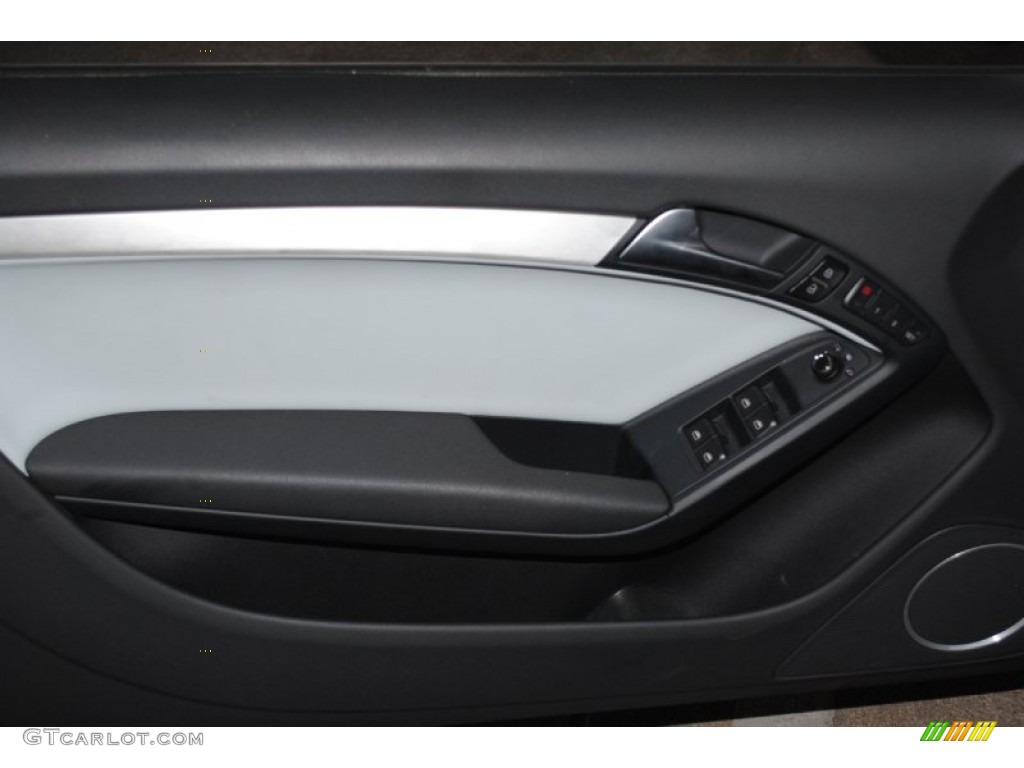 2011 Audi S5 3.0 TFSI quattro Cabriolet Door Panel Photos