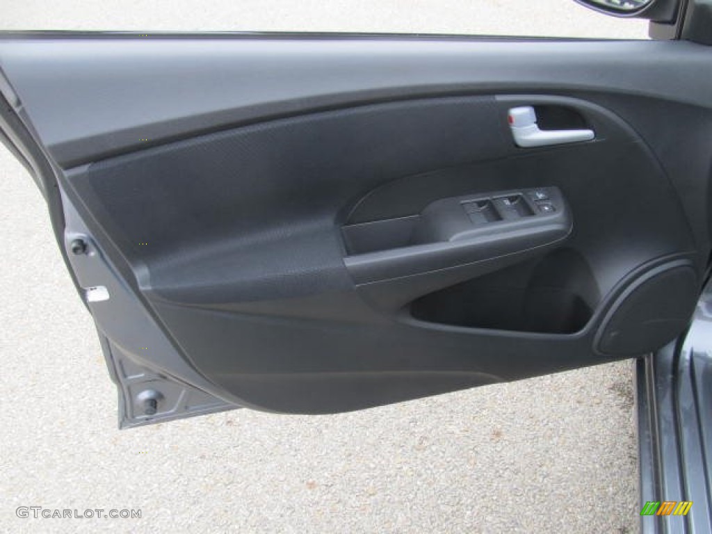 2013 Honda Insight LX Hybrid Door Panel Photos