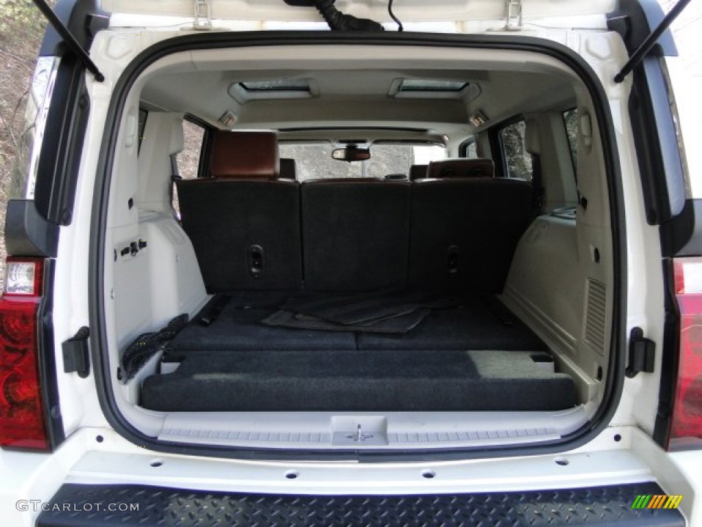 2006 Jeep Commander Limited Trunk Photo #78516481