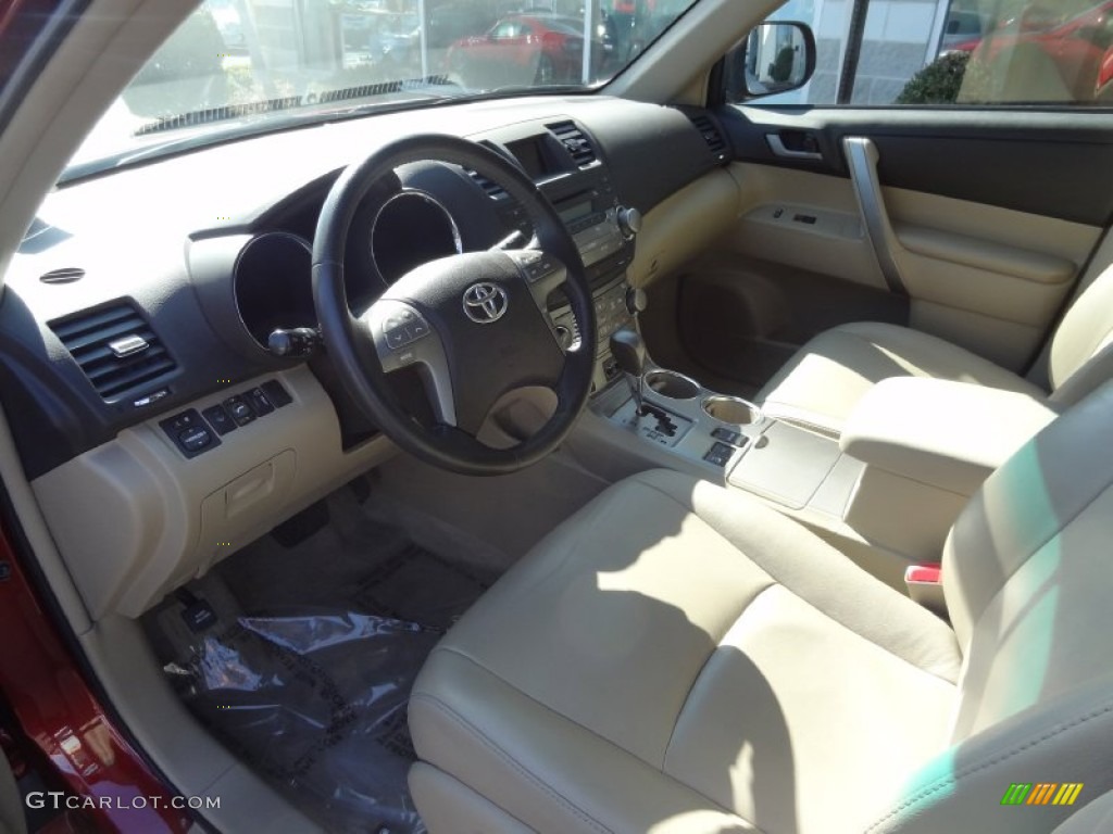 Sand Beige Interior 2011 Toyota Highlander SE 4WD Photo #78518468