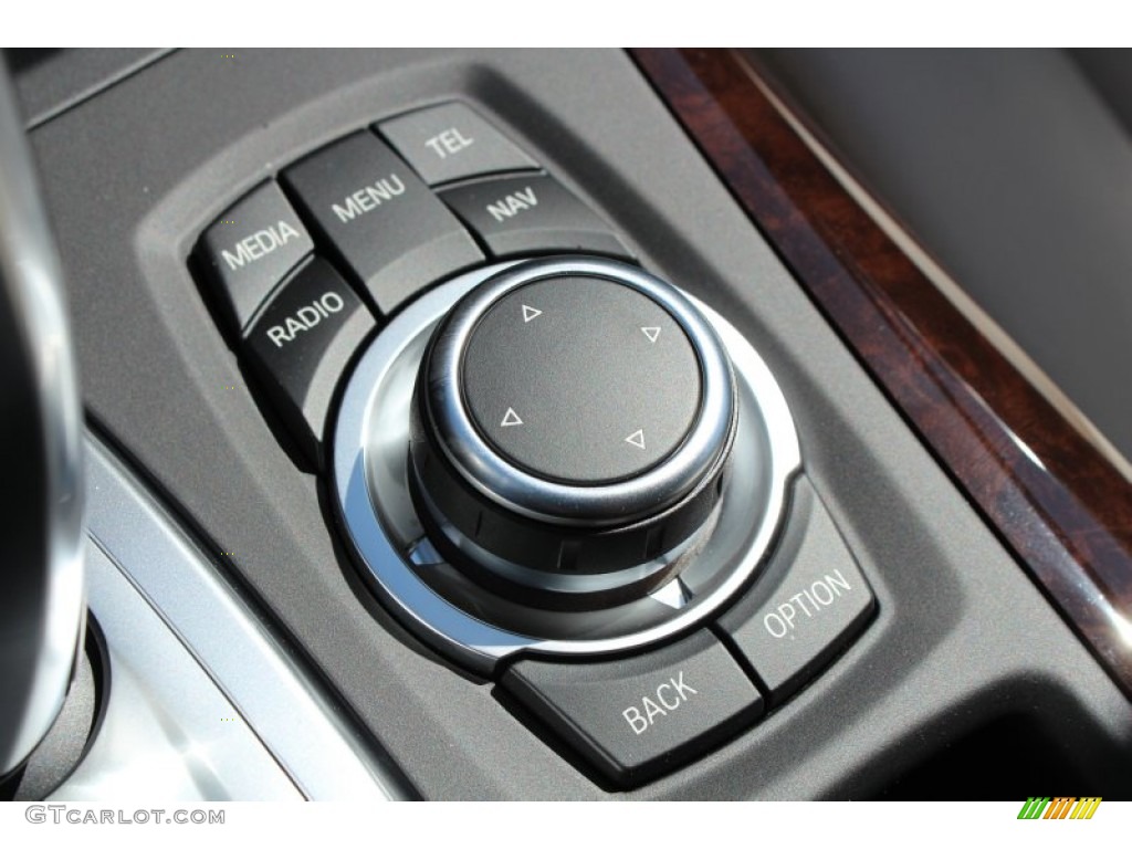 2013 BMW X5 xDrive 35i Controls Photo #78518846