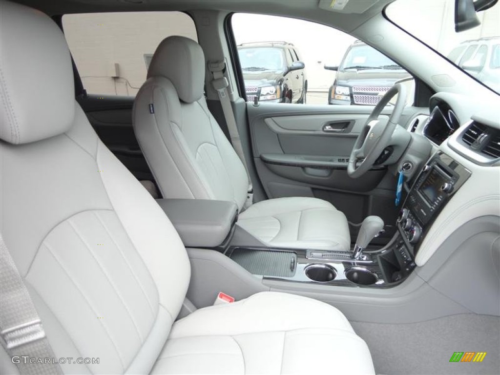 2013 Chevrolet Traverse LTZ Front Seat Photo #78518999
