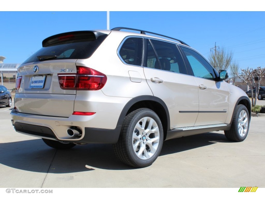 2013 X5 xDrive 35i - Orion Silver Metallic / Sand Beige photo #4