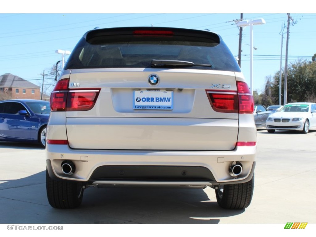 2013 X5 xDrive 35i - Orion Silver Metallic / Sand Beige photo #8