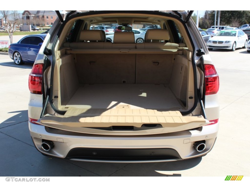 2013 X5 xDrive 35i - Orion Silver Metallic / Sand Beige photo #22